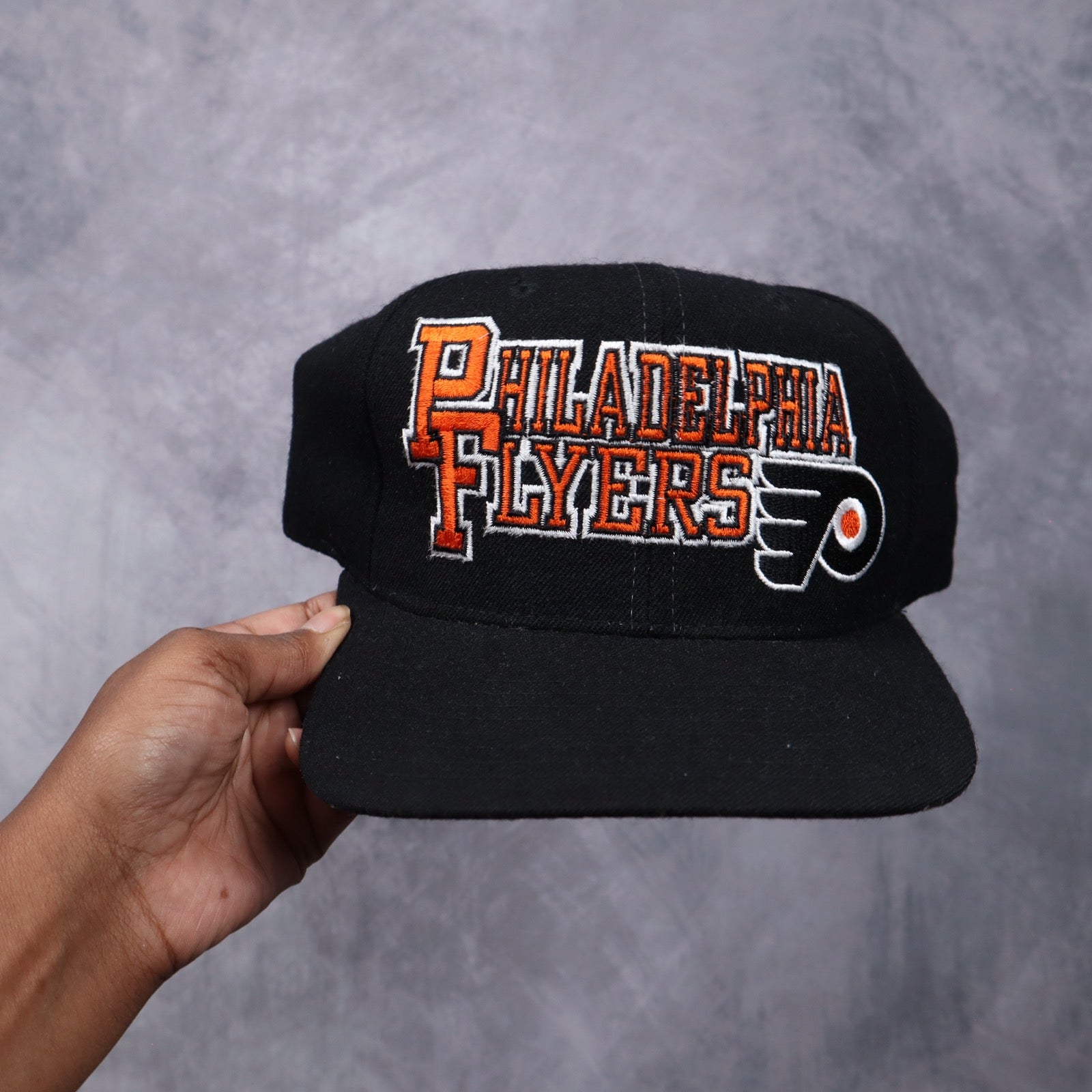 90s Black Philadelphia Flyers Starter Snapback Hat 5617