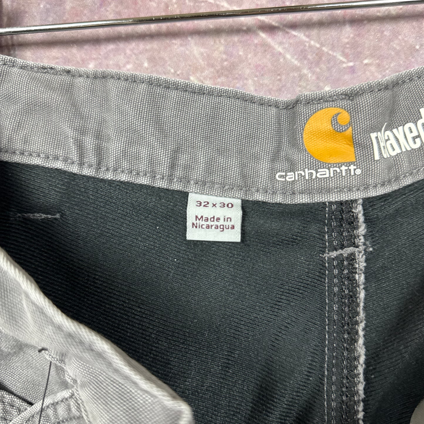 00s Grey Carhartt Shorts 31x9 3526