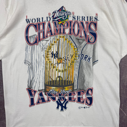 1998 White Yankees Shirt 3296
