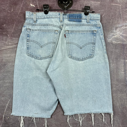 90s Light Wash Baggy Levi's Denim Shorts 32x9.5 2753