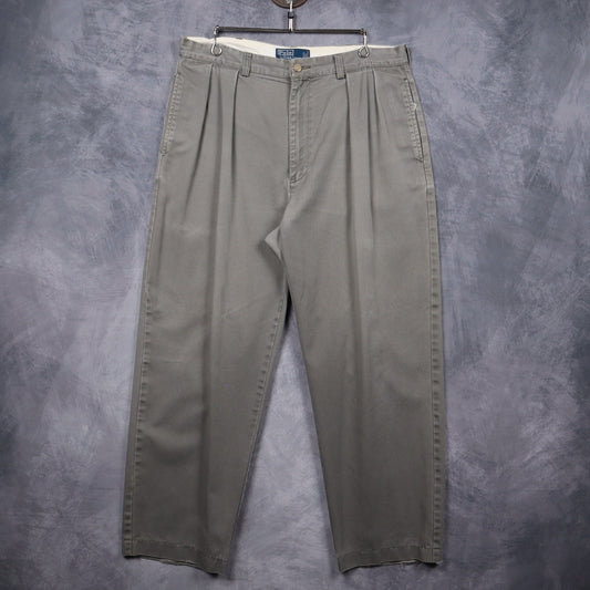 90s Grey Polo Ralph Lauren Andrew Pleated Chino Pants 5188