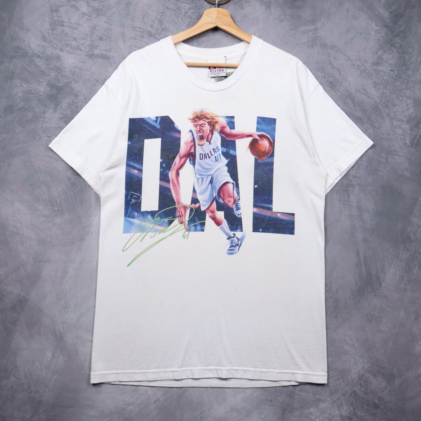 Early 00s White Dirk Nowitzki Dallas Mavericks Shirt 5602