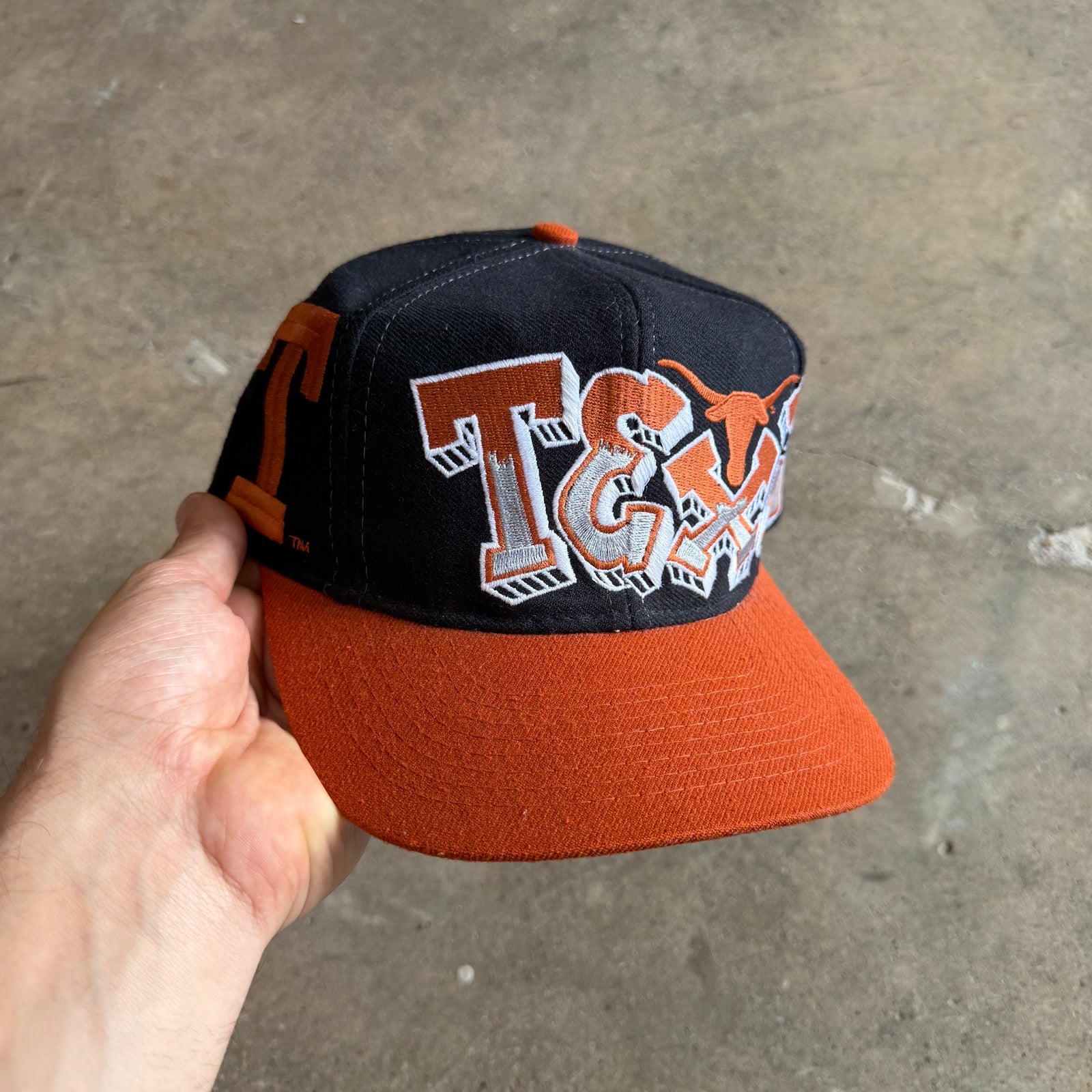 90s Black Texas Longhorns Graffiti Snapback Hat 5788