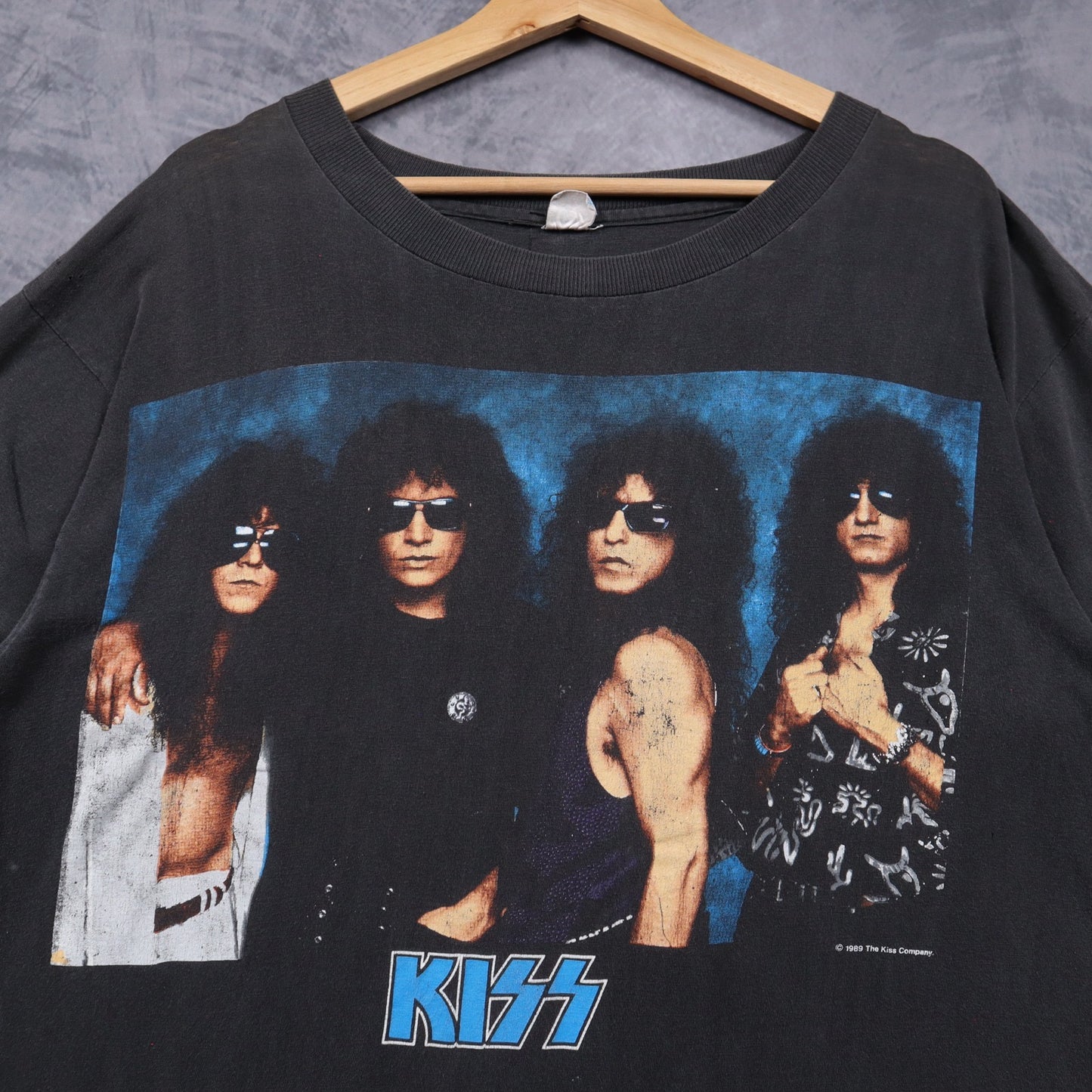 1989 Faded Black KISS Hot In The Shade Shirt 4975