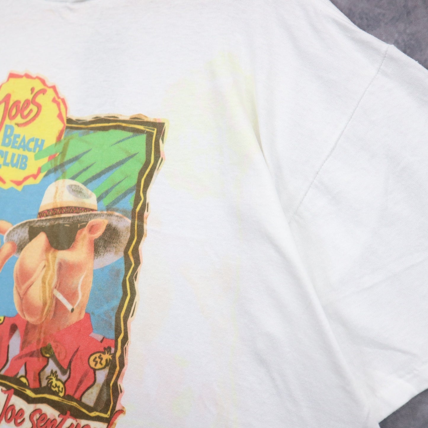 1993 White Joe's Beach Club Camel Pocket Shirt 4658