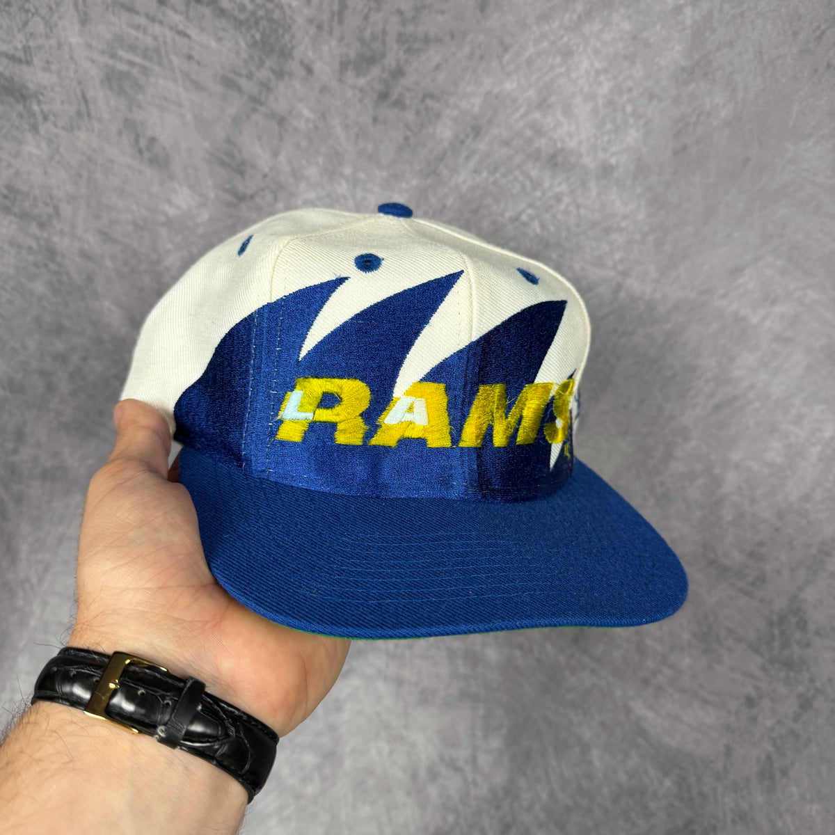 90s White Los Angeles Rams Logo Athletic Sharktooth Snapback Hat 6802