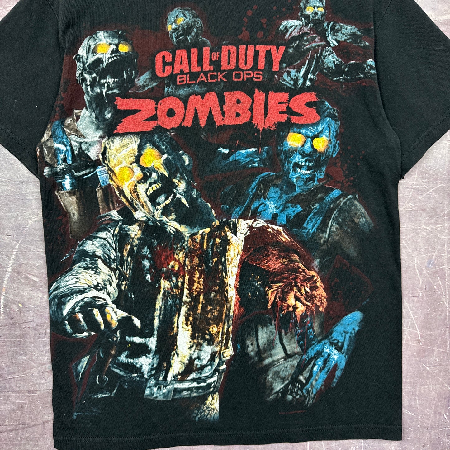 00s Black Call Of Duty Zombies Shirt 3411