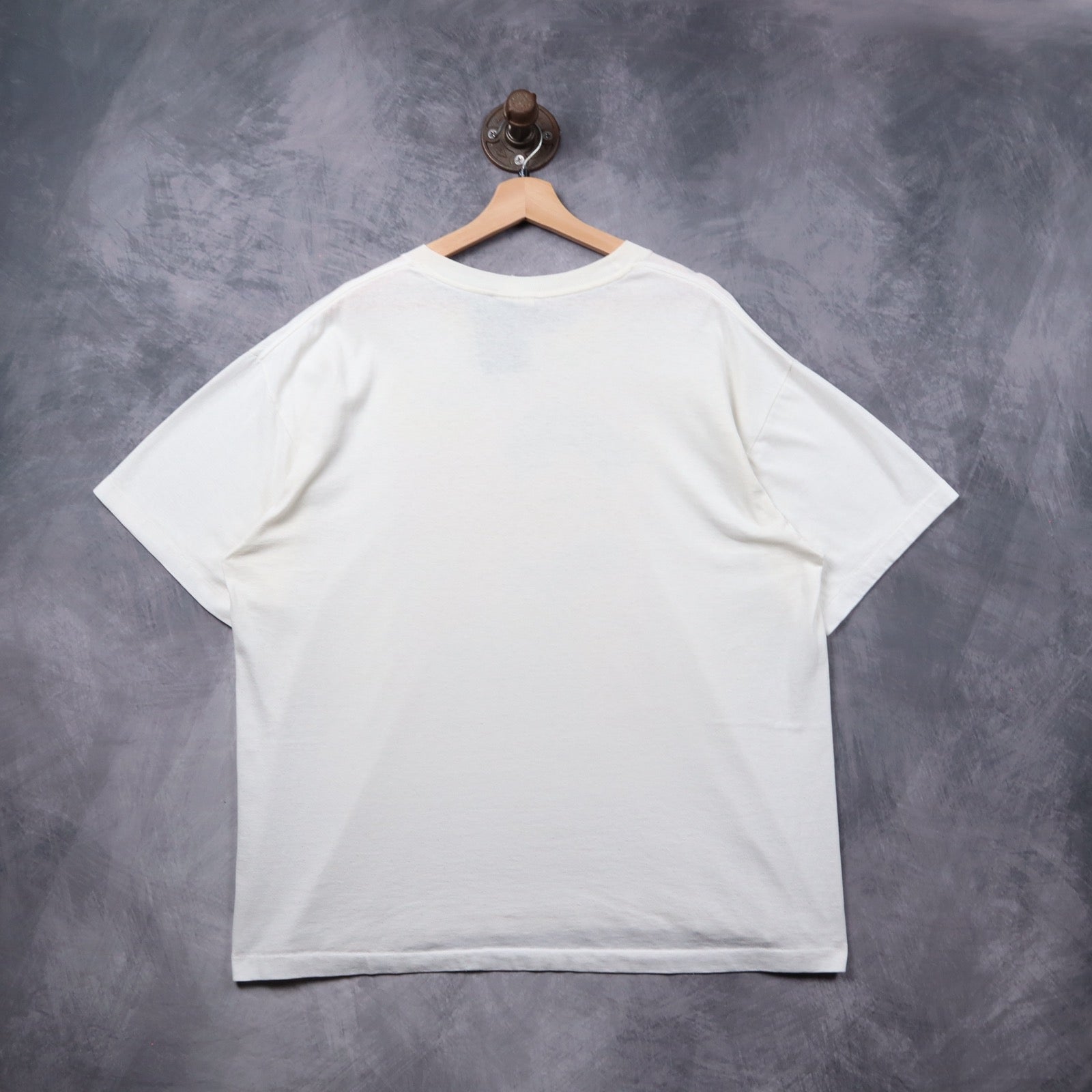 90s White Poncho Photo Shirt 5339