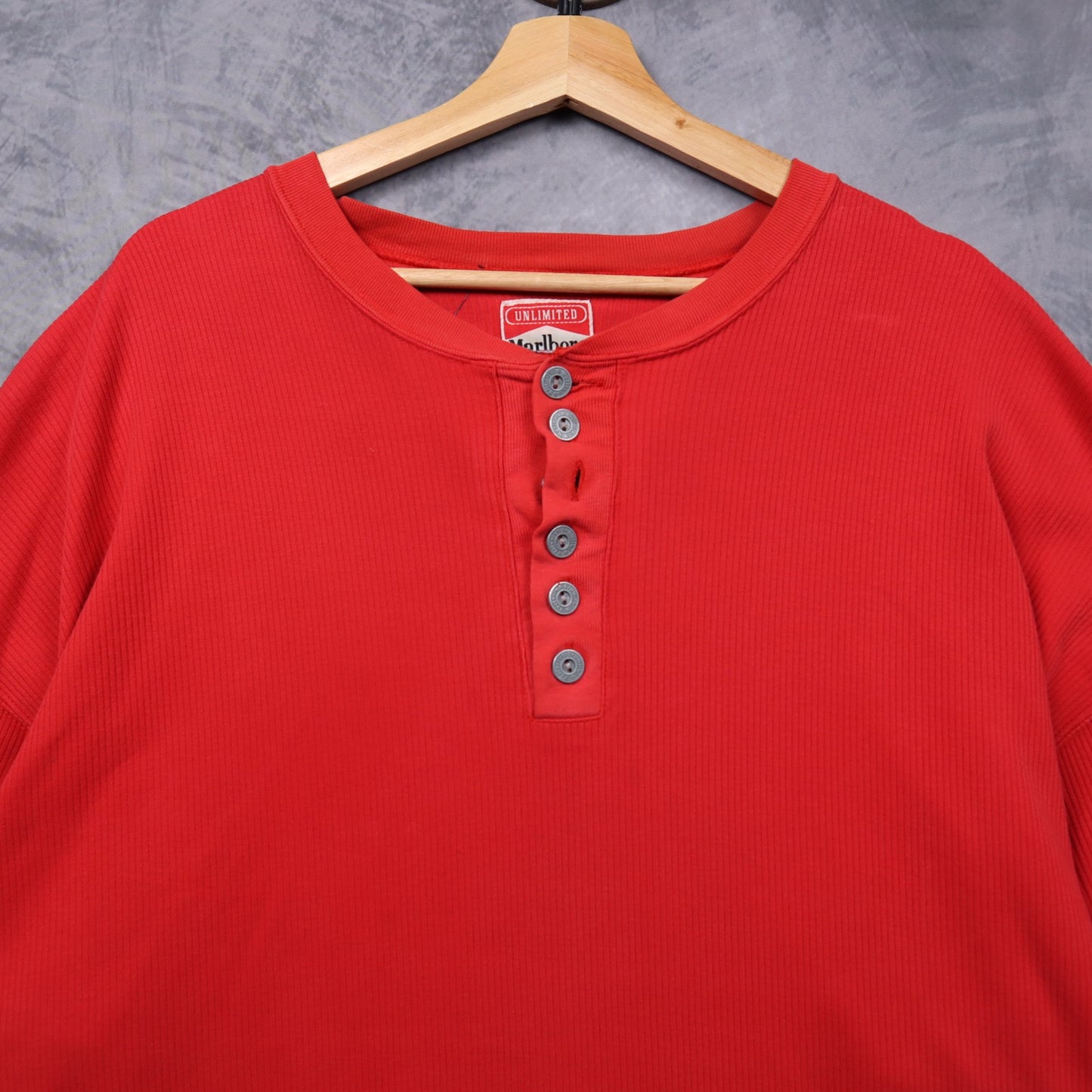 90s Red Marlboro Unlimited Ribbed Henley Long Sleeve 5608