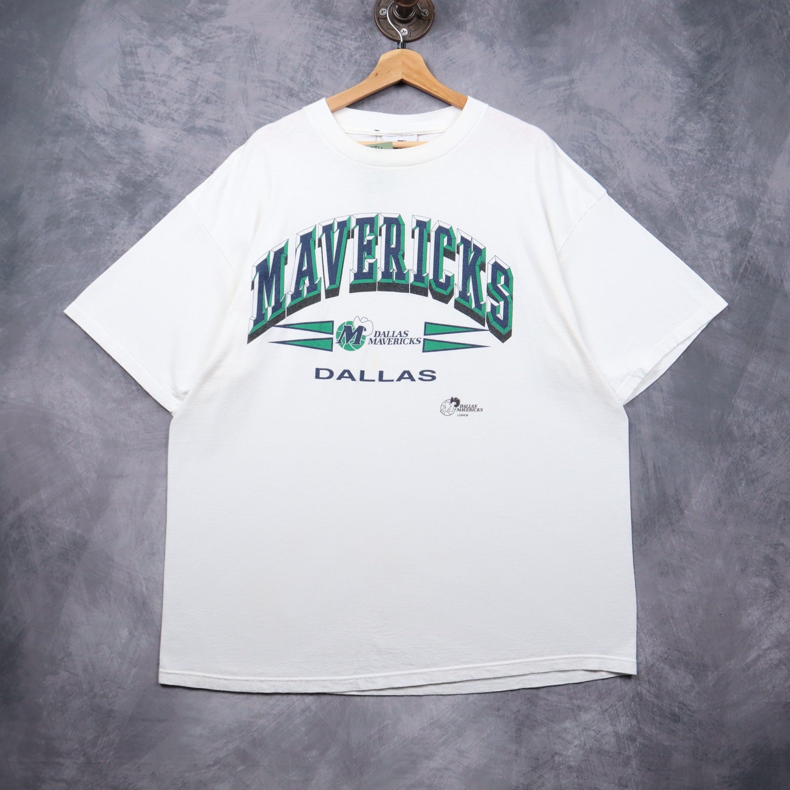 90s White Dallas Mavericks Logo Athletic Shirt 5600