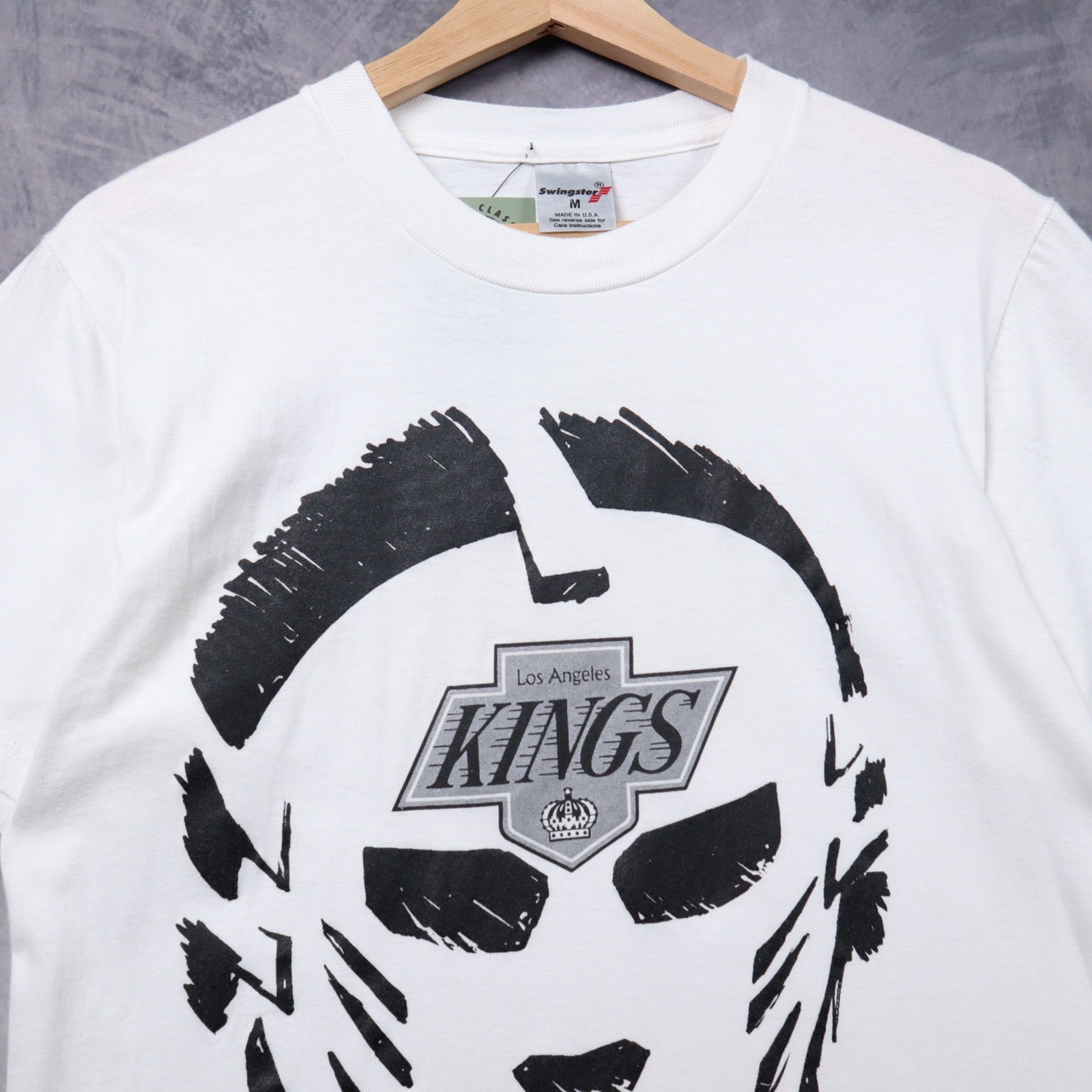 1990 White LA Kings Goalie Mask Shirt 5386