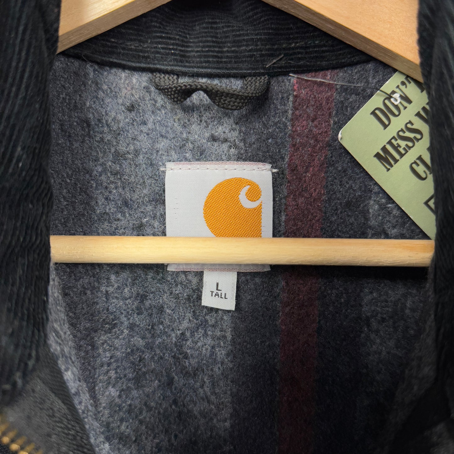 00s Black Carhartt Detroit Jacket 4049