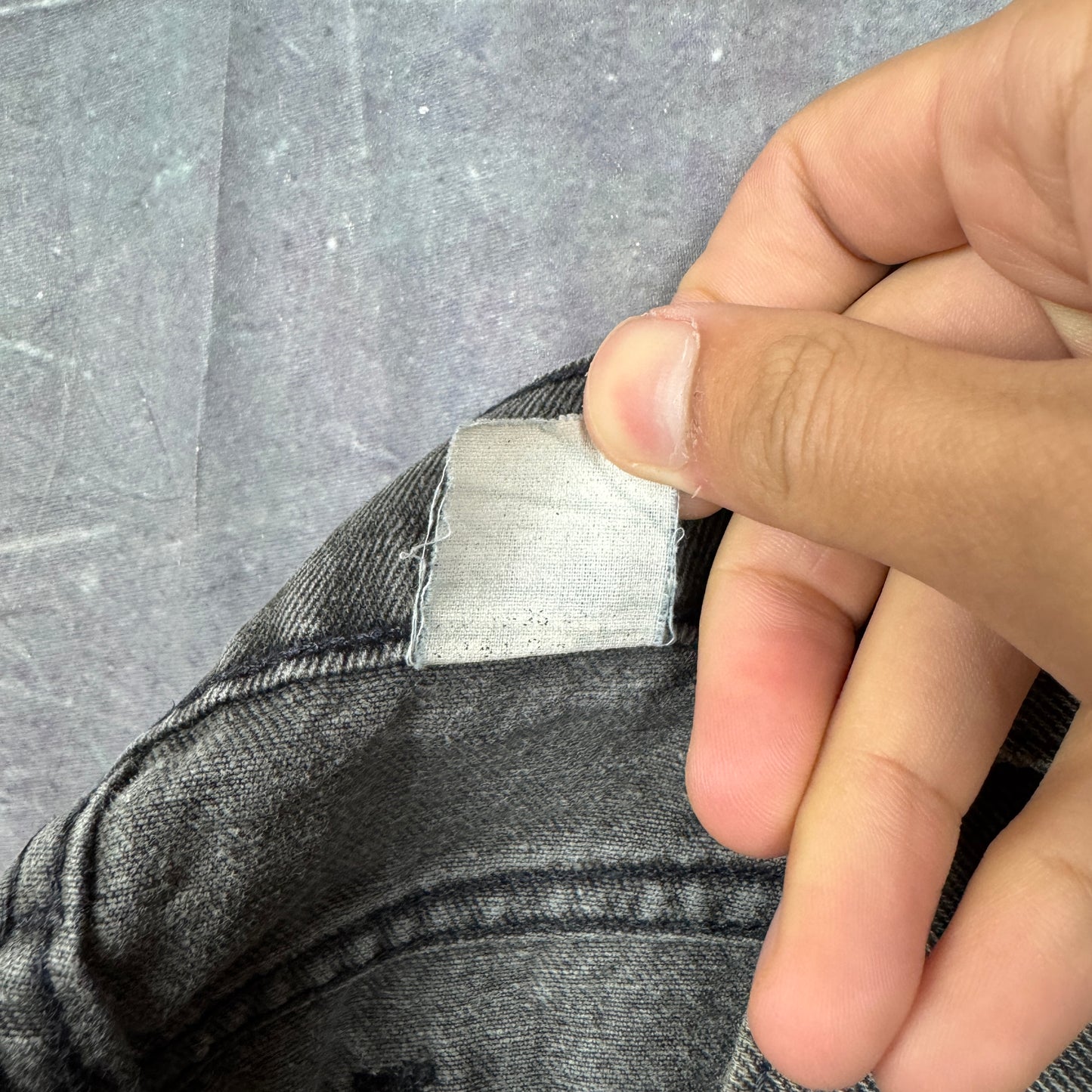 90s Faded Black Levi's 550 Orange Tab Denim Jeans 35x32 2231