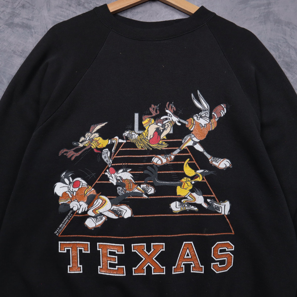 1996 Black Texas Longhorns Looney Tunes Crewneck Sweatshirt 5703