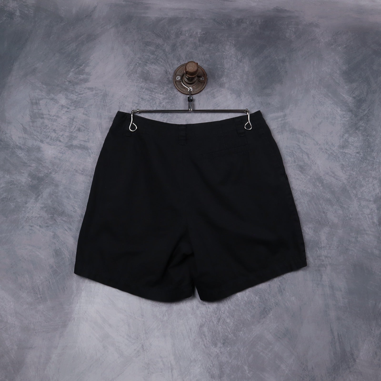 Early 2000s Black Eddie Bauer Chino Shorts 5200