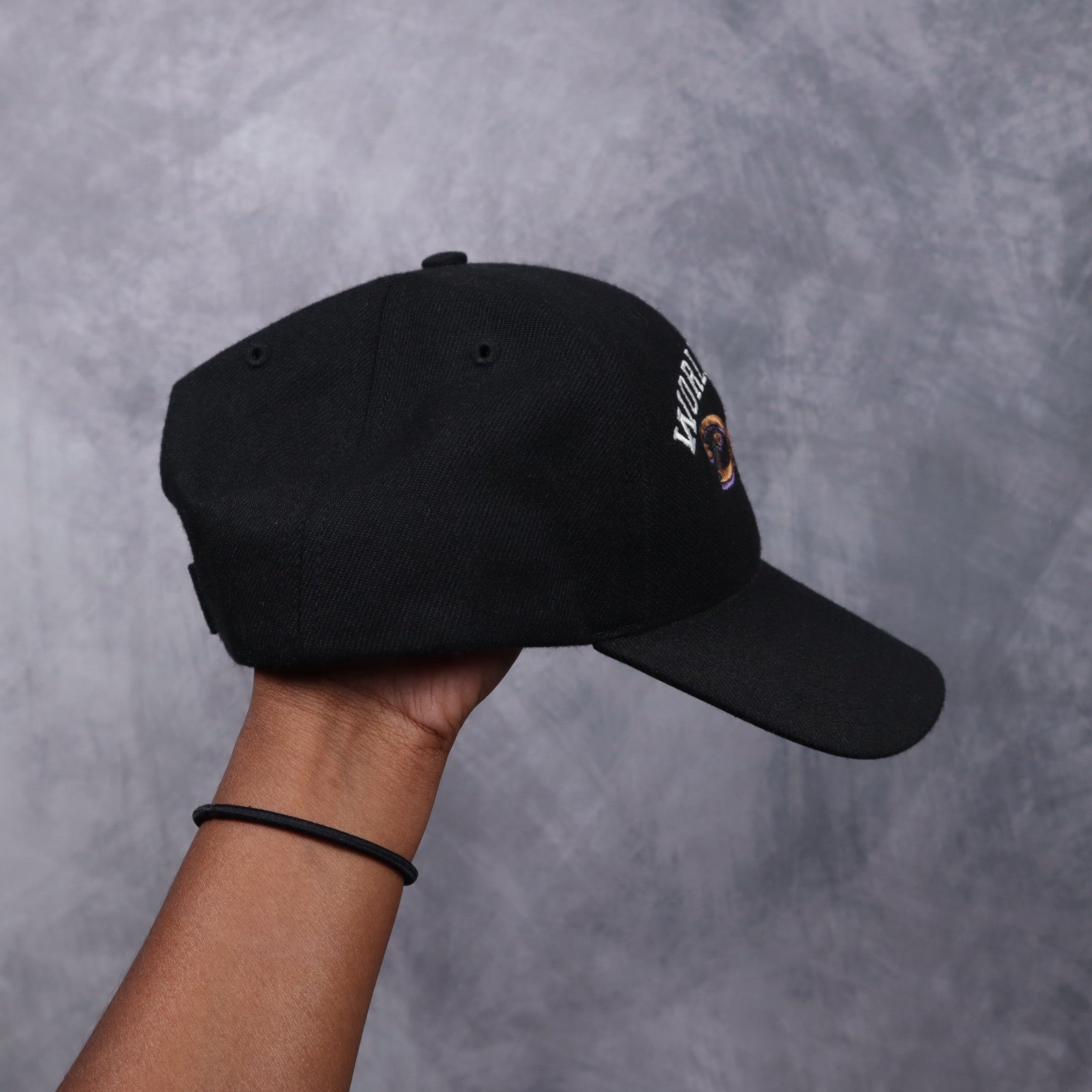 2001 Black World Series Diamondbacks vs Yankees Hat 5564