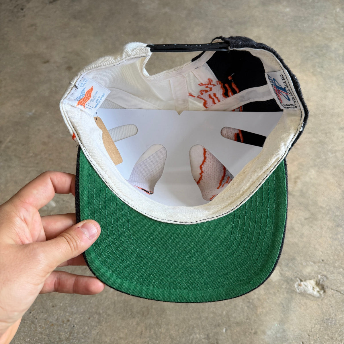 90s Black Texas Longhorns Logo Athletic Splash Snapback Hat 5779