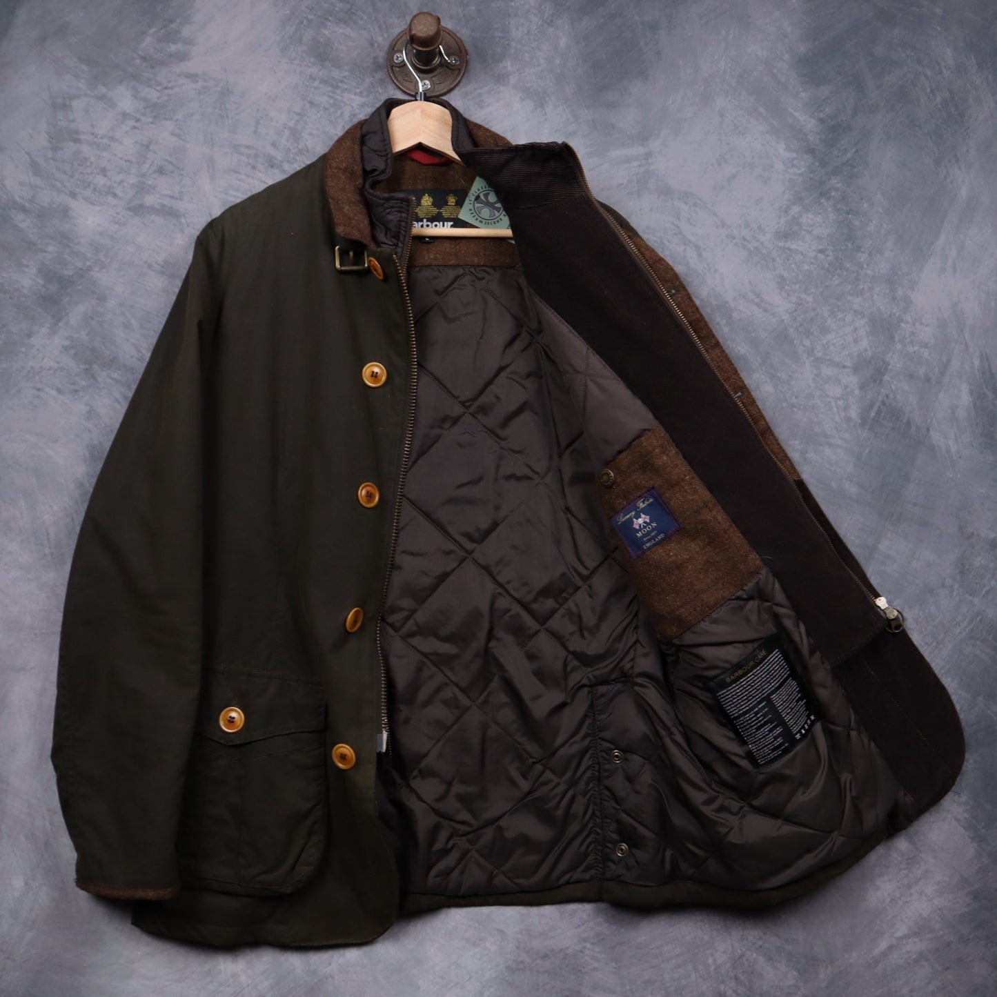 00s Olive Green Barbour Waxed Cotton Jacket 5074