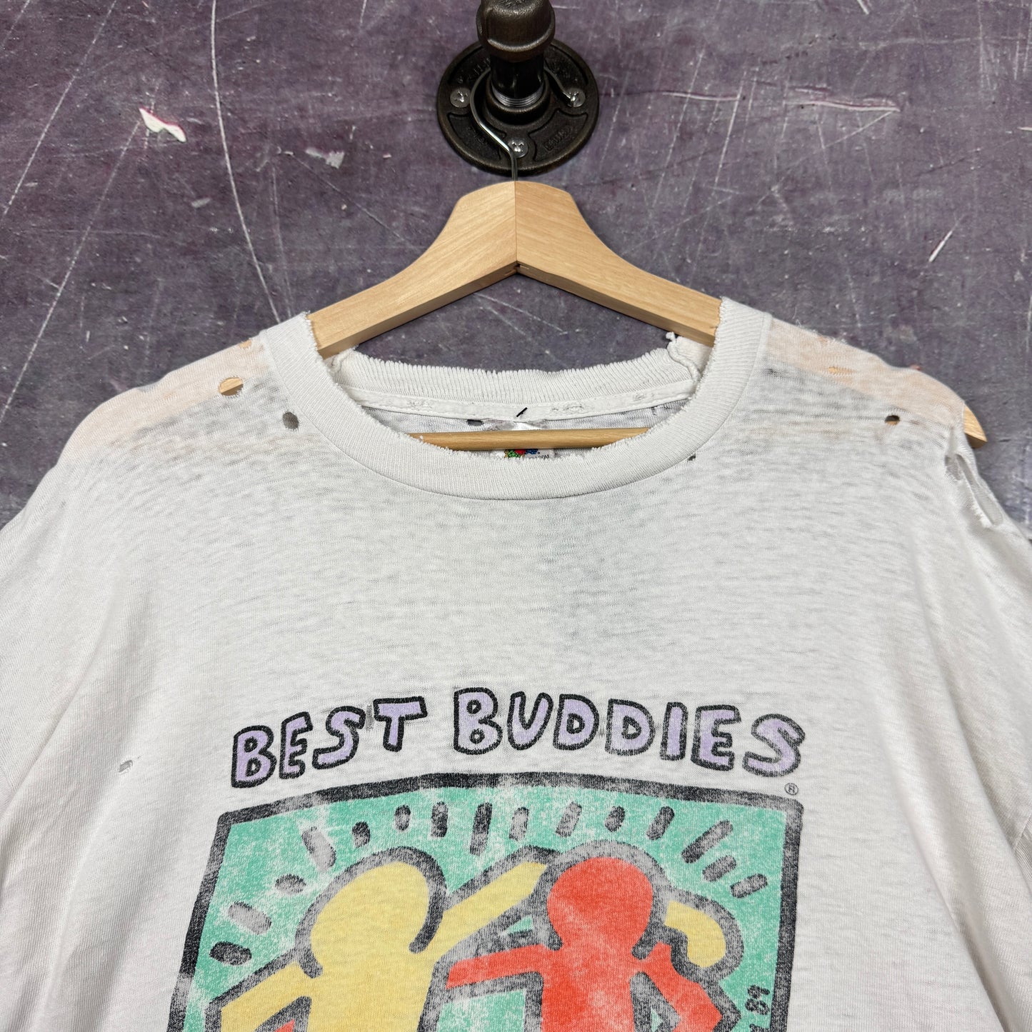 1989 White Thrashed Keith Haring Best Buddies Graphic Shirt XL 0850