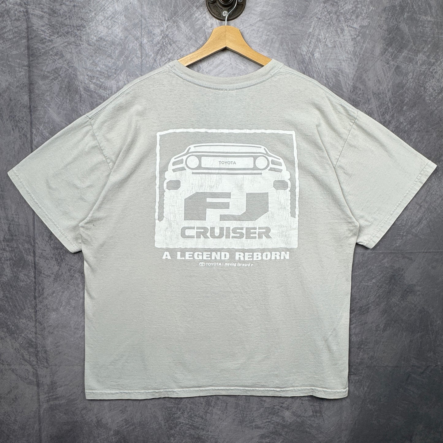 00s Grey Toyota FJ Cruiser Shirt 3890