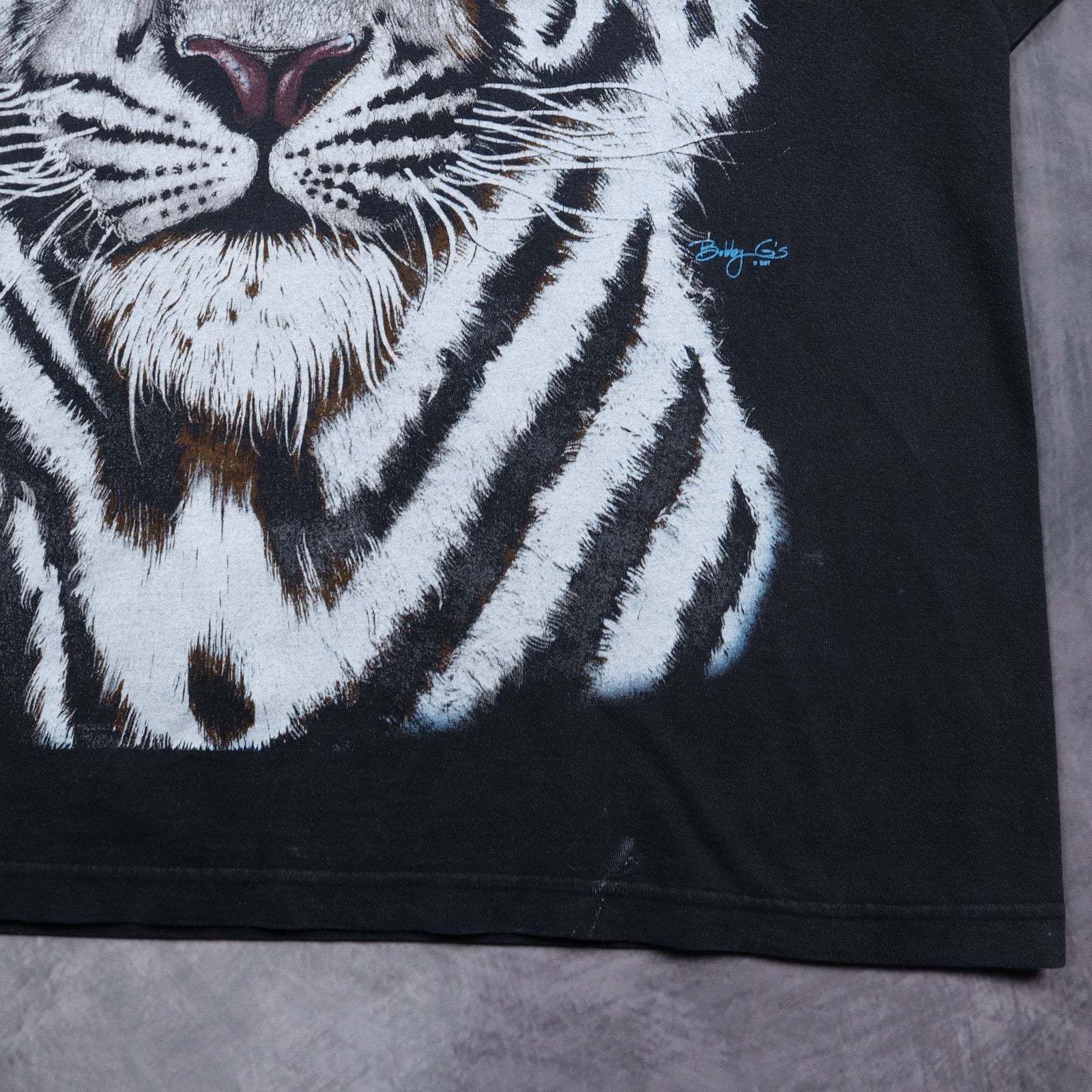 90s Black Busch Gardens White Tiger Big Graphic Shirt 5495