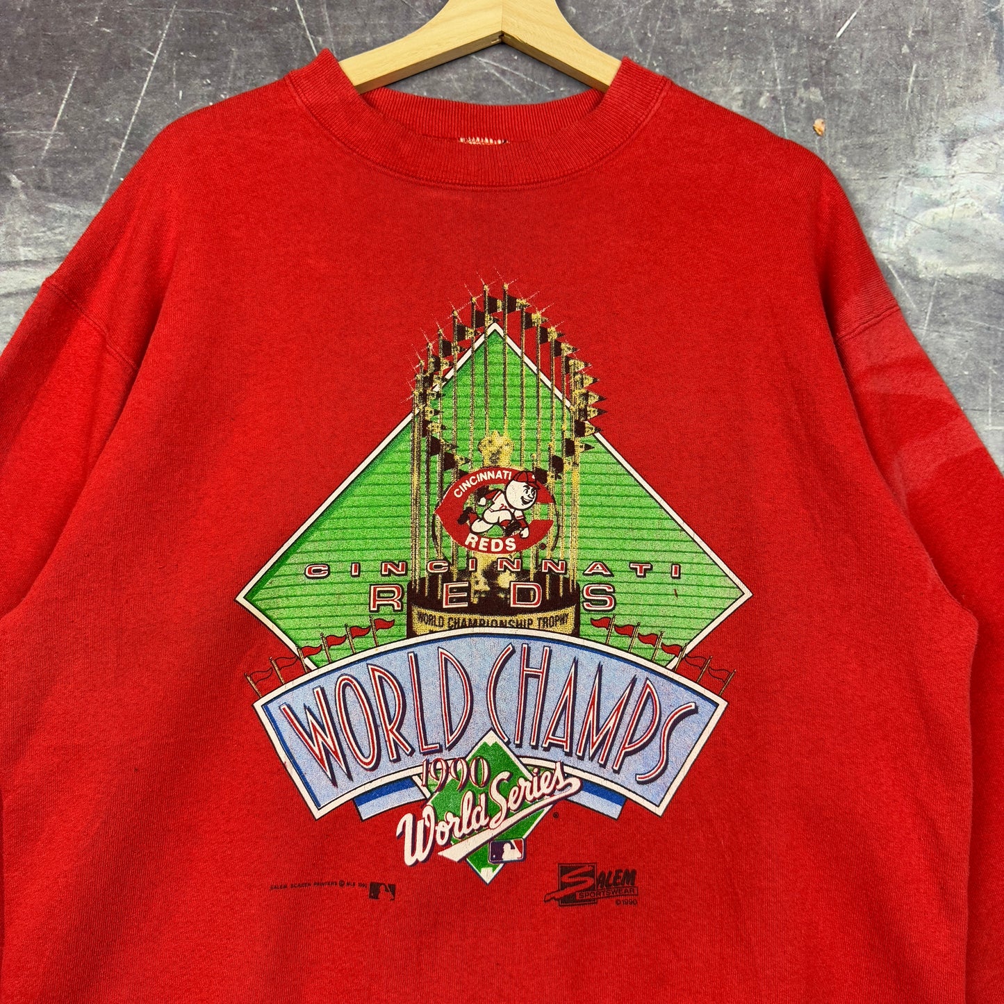 1990 Red Cincinnati Reds World Series Champions Baseball Graphic Crewneck Sweatshirt L 1193