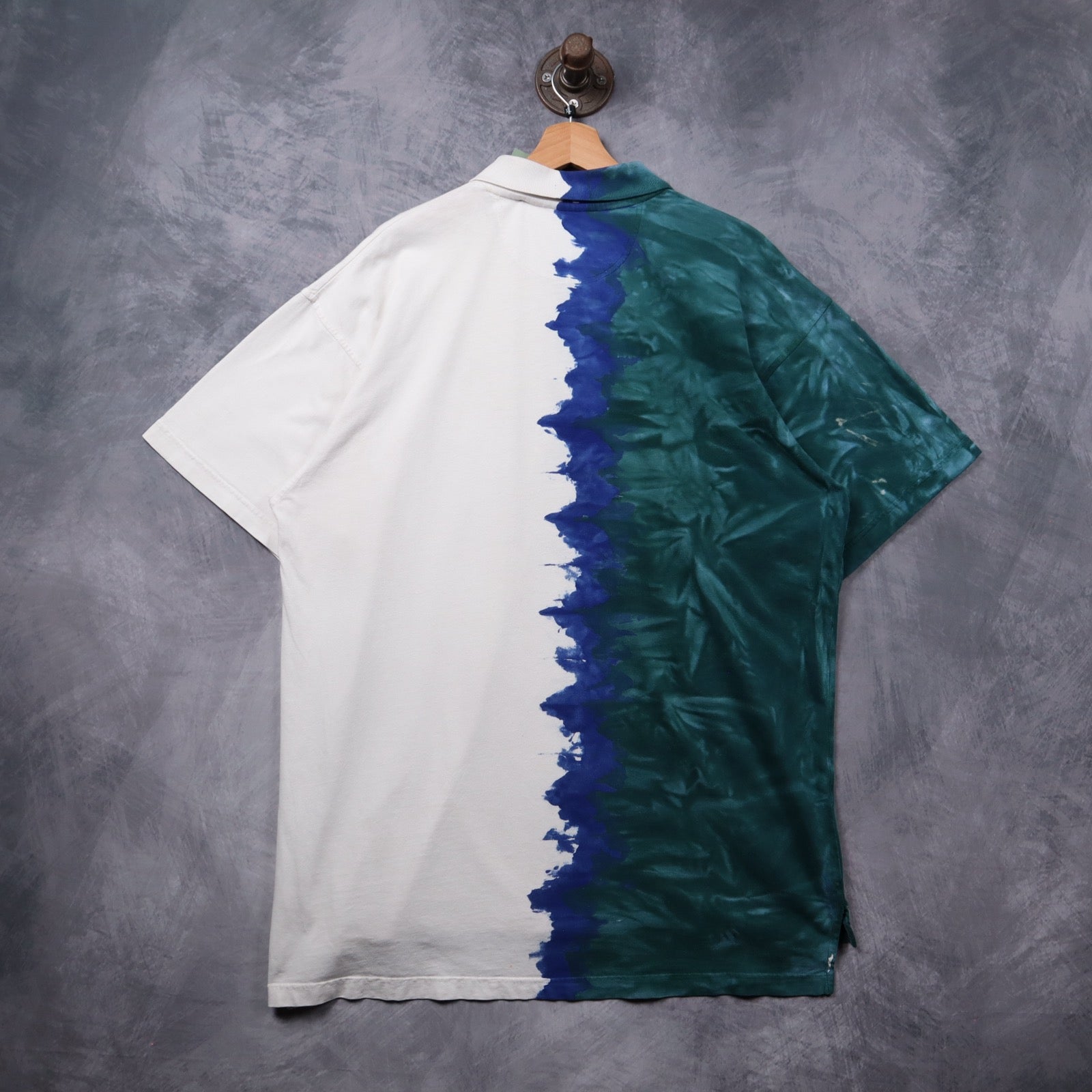 Early 2000s White & Green Nike Tie Dye Split Polo Shirt 5348