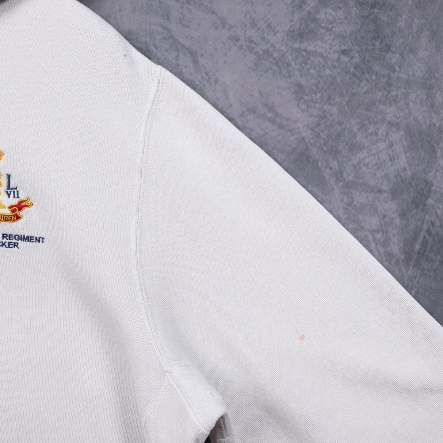 Early 2000s White Polo Ralph Lauren 1st Division R.L. Regiment Crest Hoodie 5321
