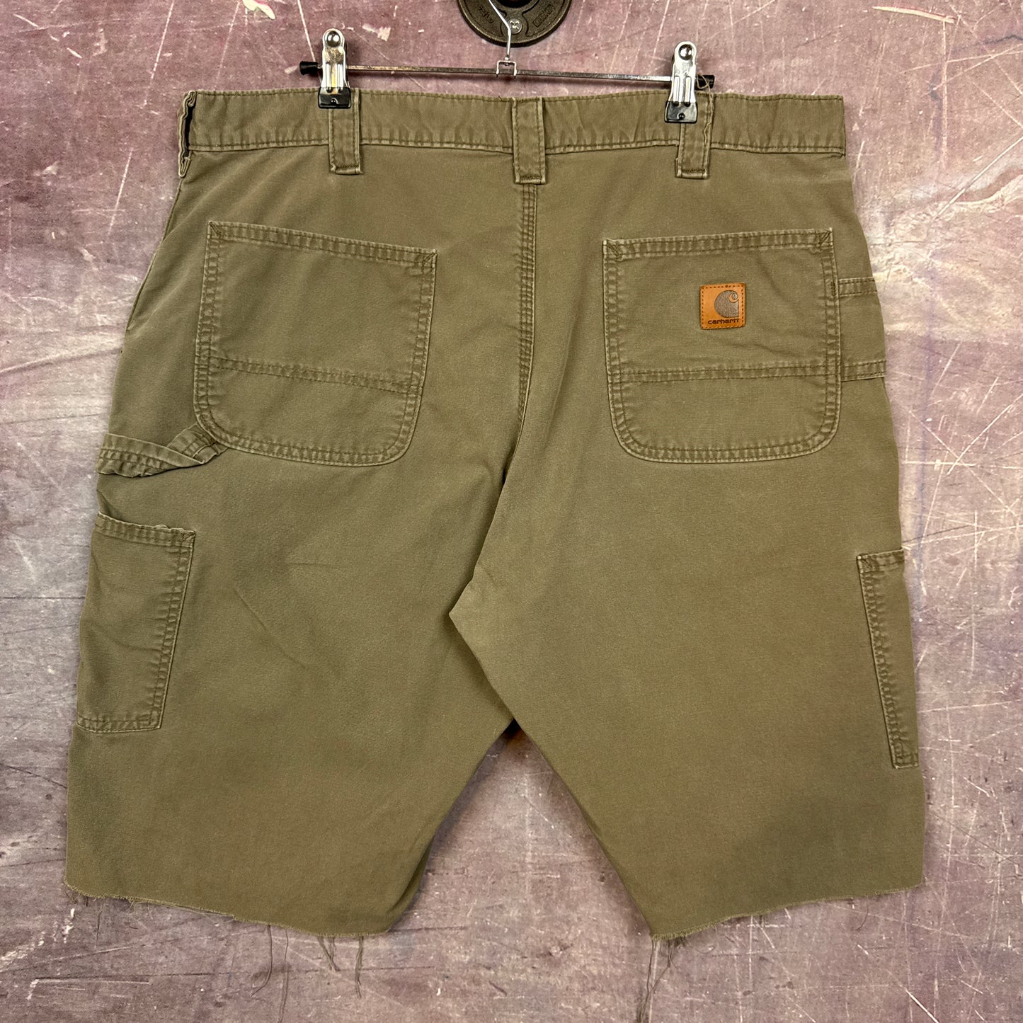 00s Green Carhartt Shorts 36x11 3524