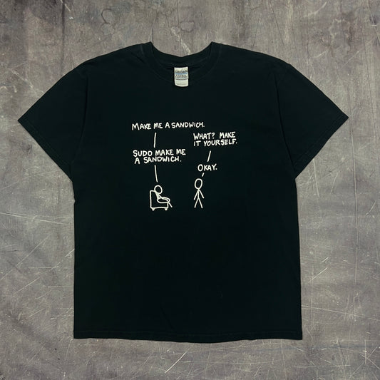 Early 00s Black Text "Make It Yourself. Sudo Make Me A Sandwich" Quote Shirt M AR62