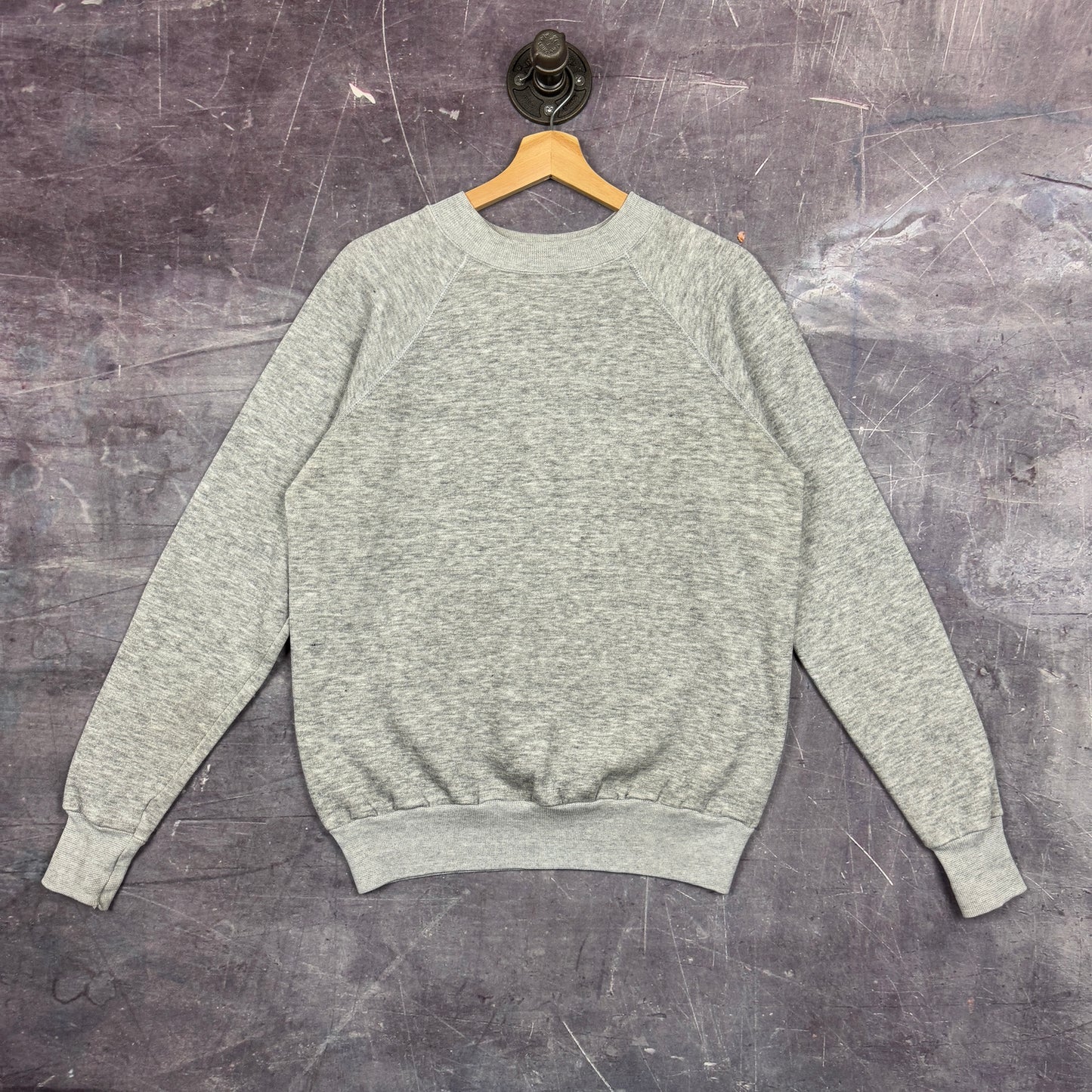 80s Light Heather Gray Raglan Cut Essential Crewneck Sweatshirt M 1180