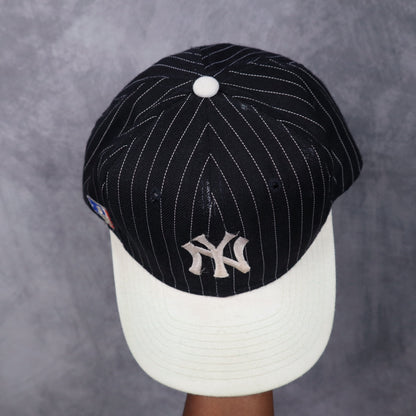 90s Navy Pinstripe New York Yankees Sports Specialties Side Logo Snapback Hat 5561