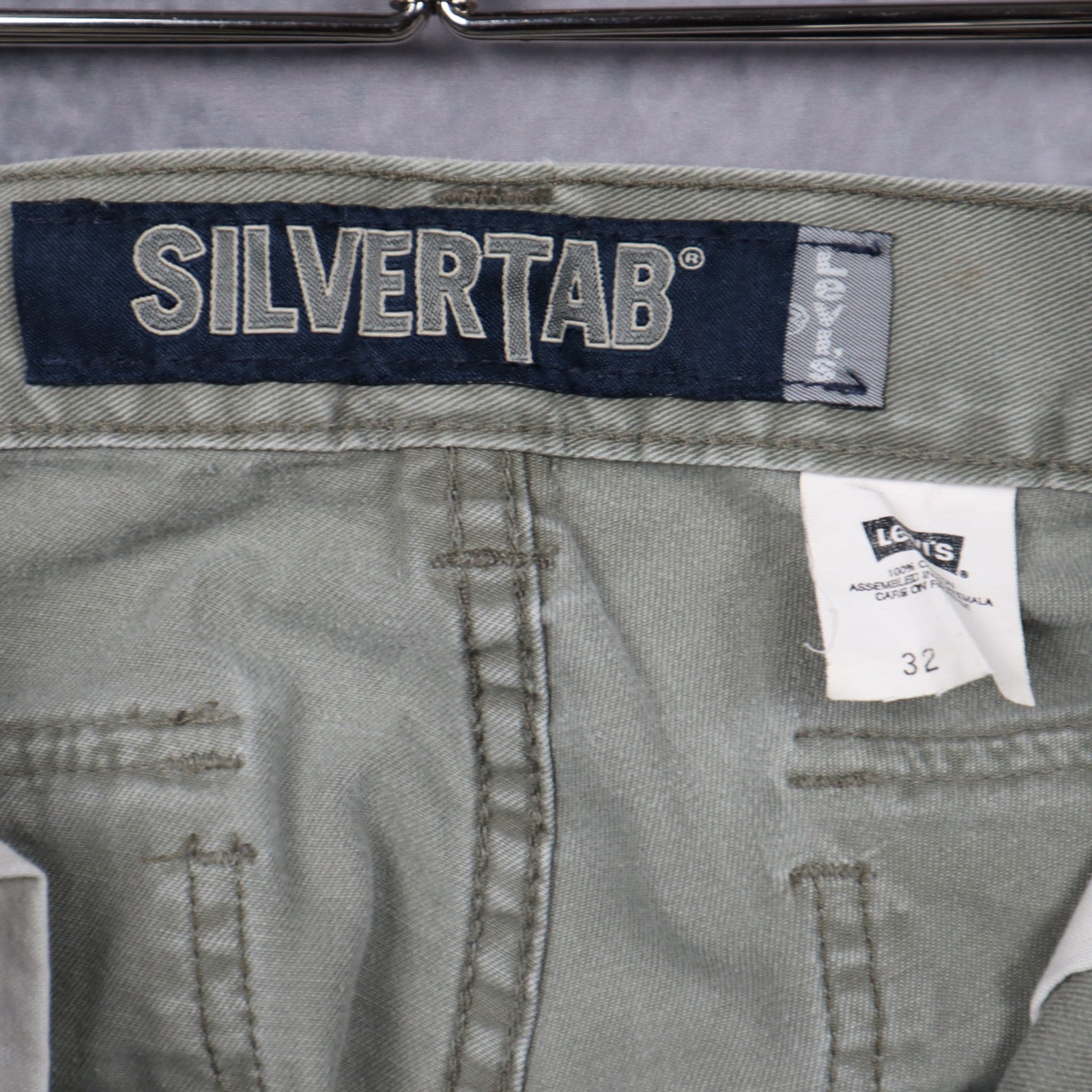 90s Sage Green Levi's Silvertab Cargo Shorts 5184