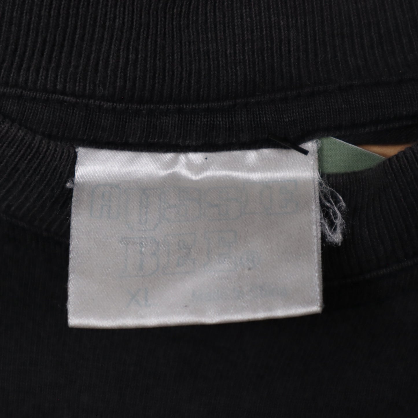 Early 2000s Faded Black Giants Of Science Brisbane Gig Shirt 5346