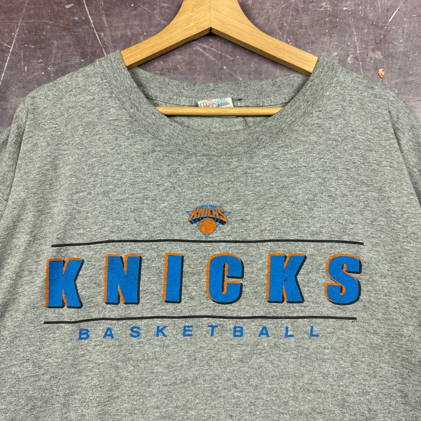 90s Heather Grey New York Knicks Basketball Graphic Shirt XL 2982
