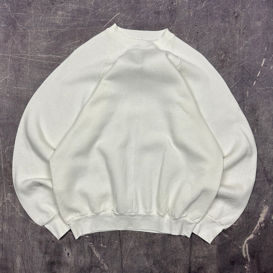 90s White Fruit Of The Loom Blank Essential Crewneck Sweasthirt L AF42