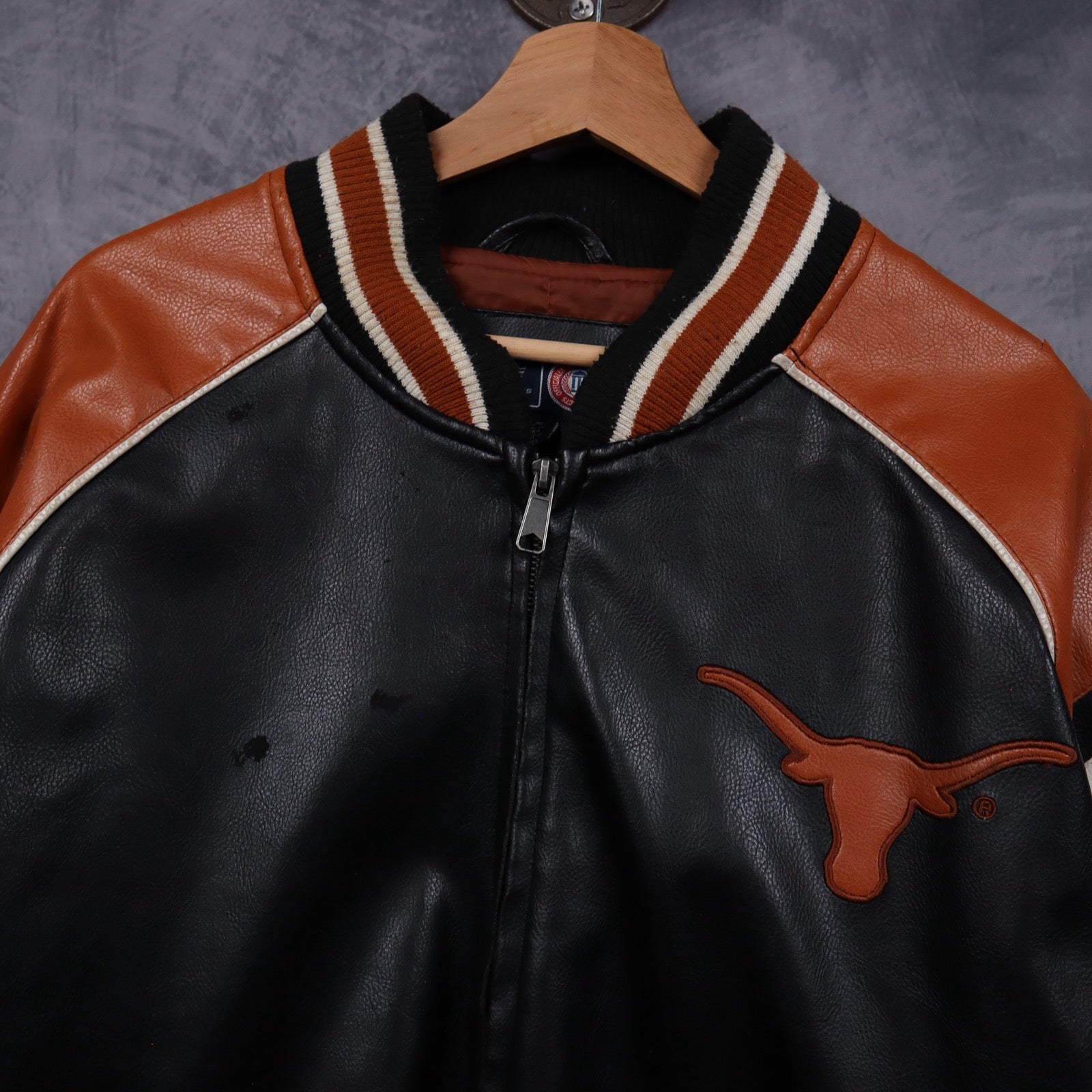 00s Black Texas Longhorns Faux Leather Varsity Jacket 5932