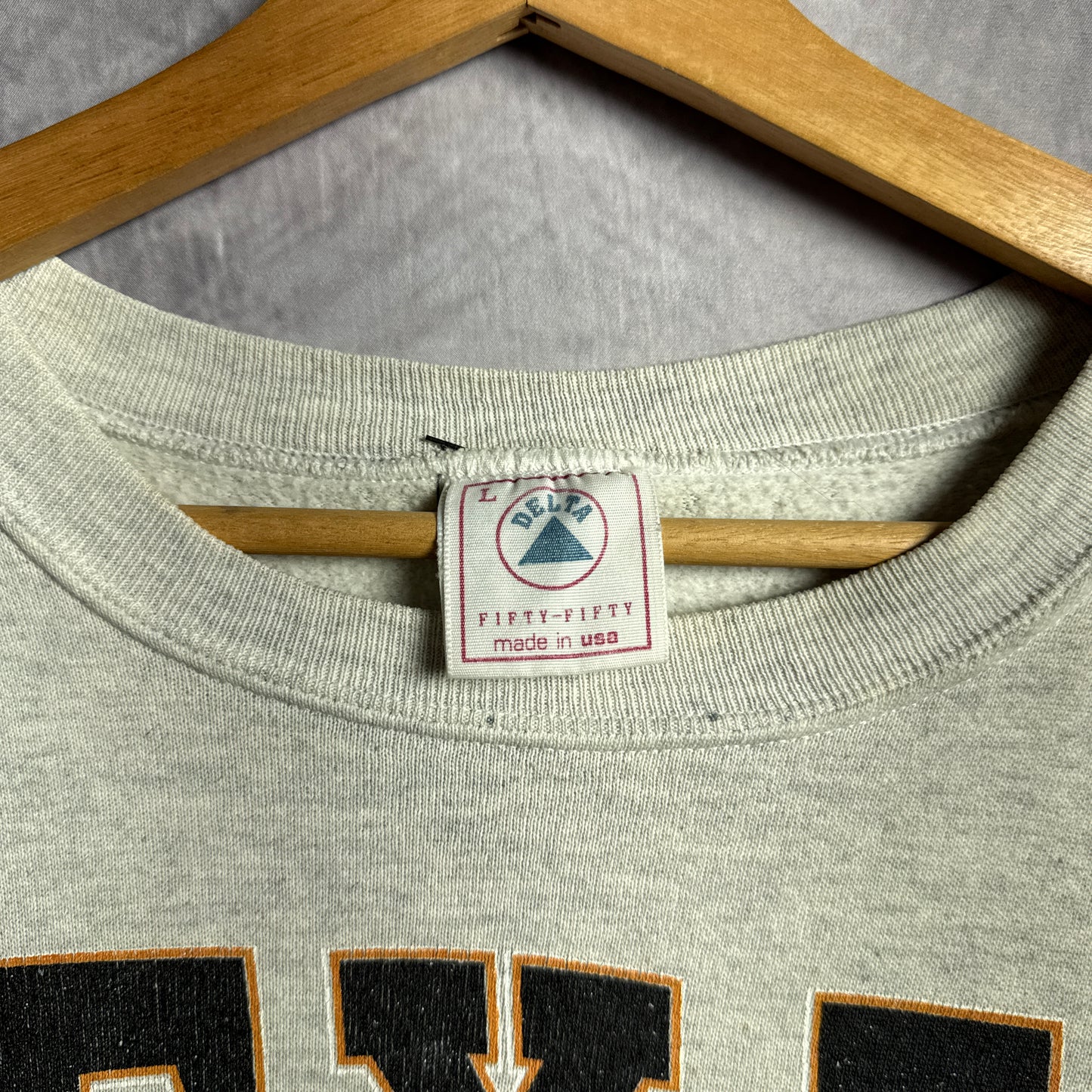 90s Grey Flinstones Texas Longhorns Crewneck Sweatshirt 4443
