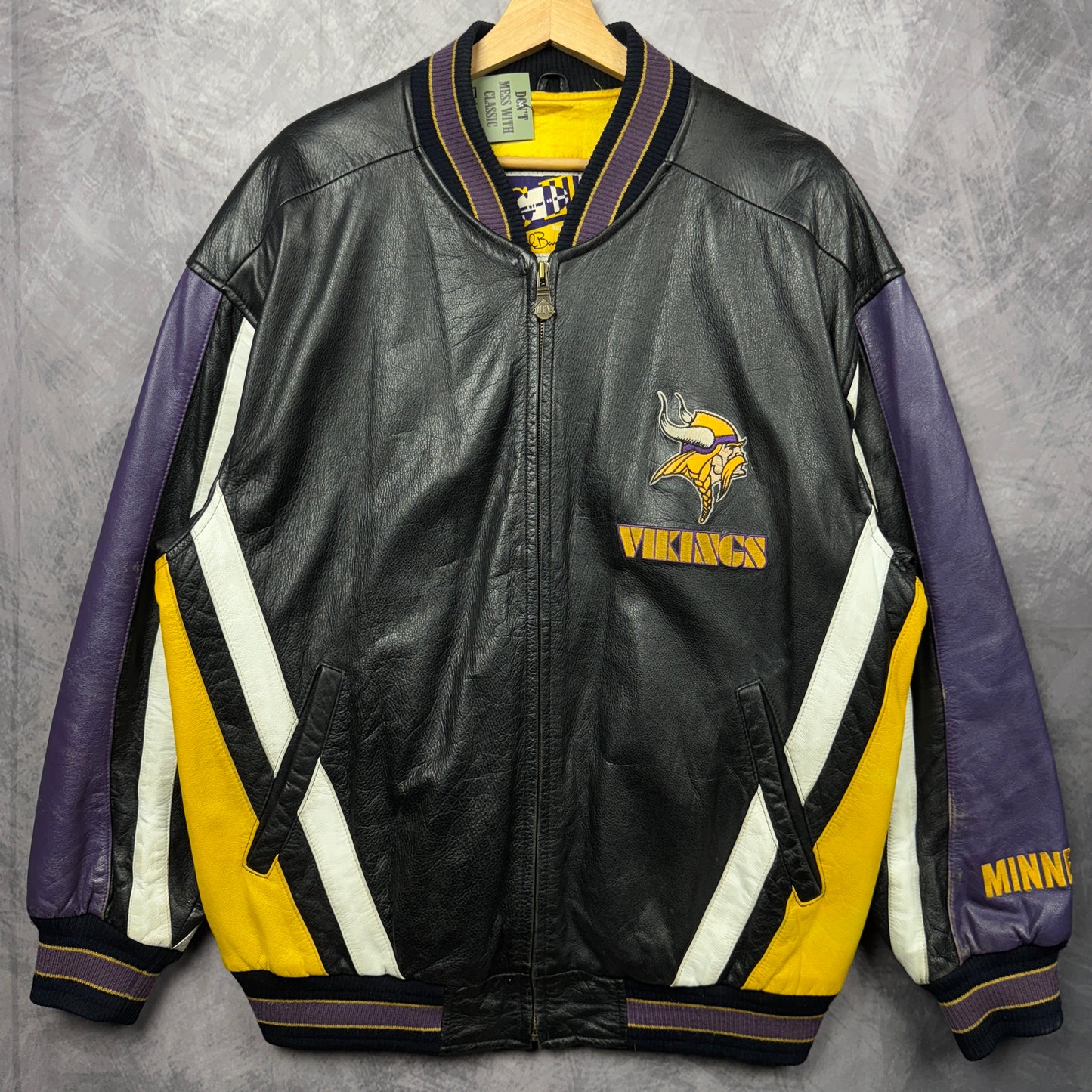 90s Black Minnesota Vikings Leather Jacket 4093