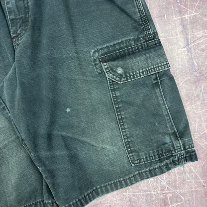 00s Faded Black Baggy Wrangler Riggs Workwear Carpenter Work Shorts 33x10.5 2796