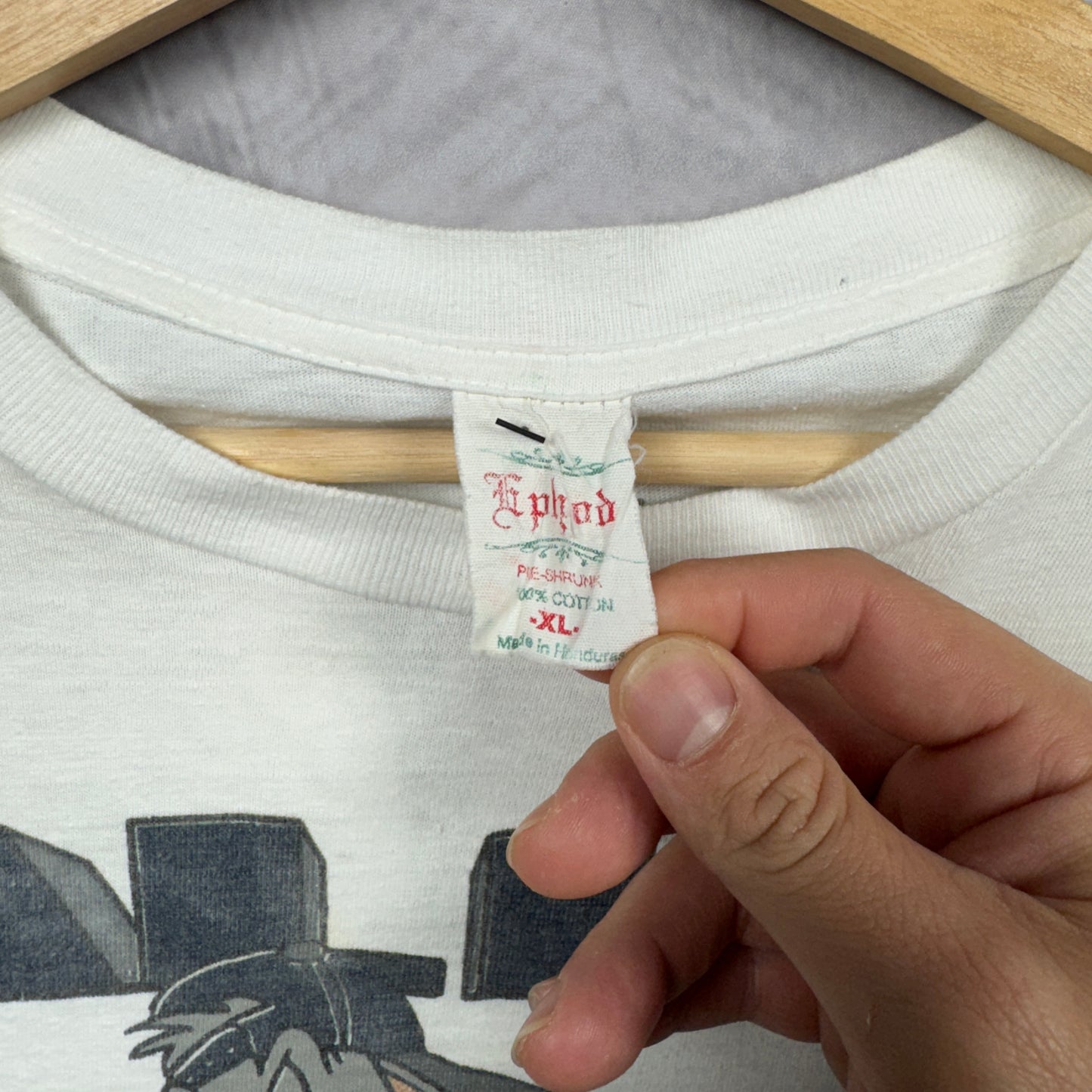 90s White Dallas Cowboys Taz Shirt 4253