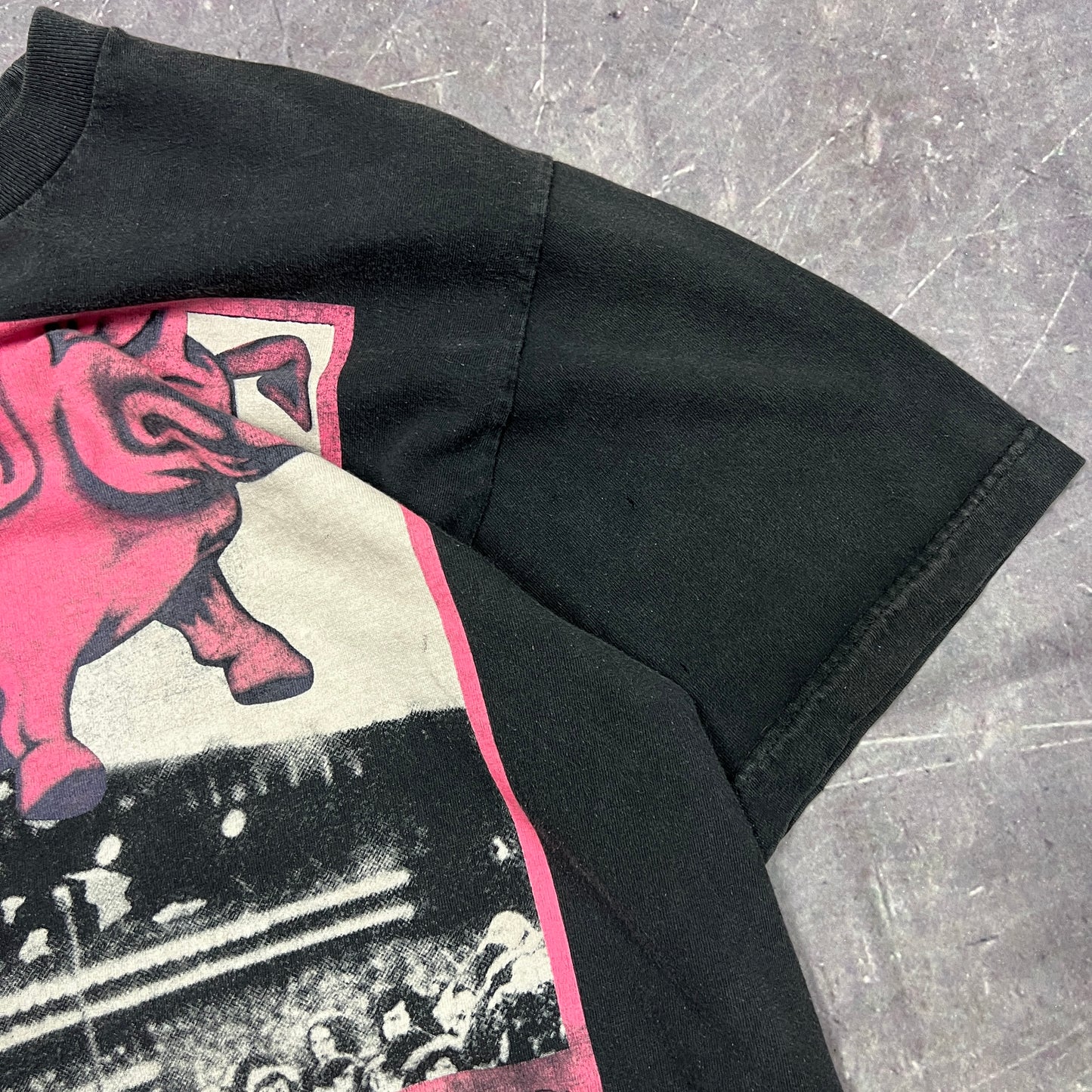 90s Faded Black Pink Floyd le Stade Olympique Pig Graphic Band Shirt L AR09