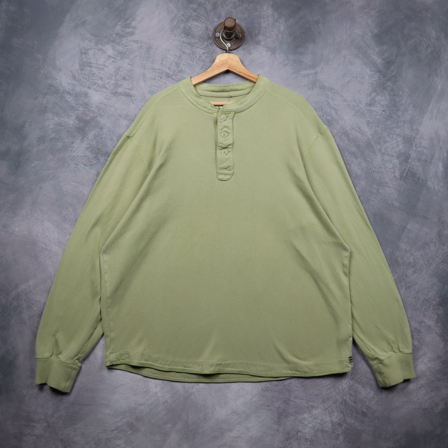 Early 00s Sage Green Eddie Bauer Sport Shop Henley Long Sleeve Shirt 5553