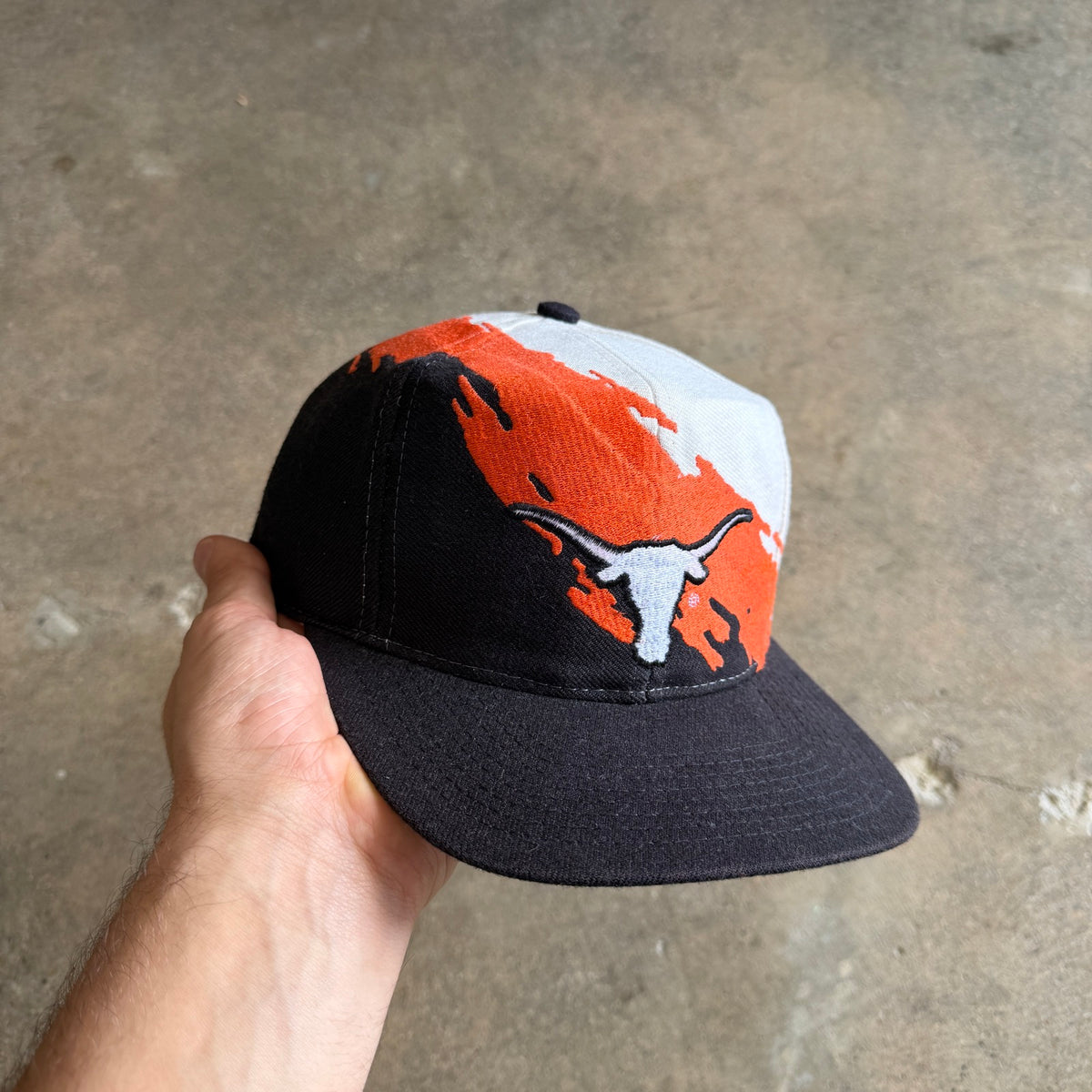 90s Black Texas Longhorns Logo Athletic Splash Snapback Hat 5779