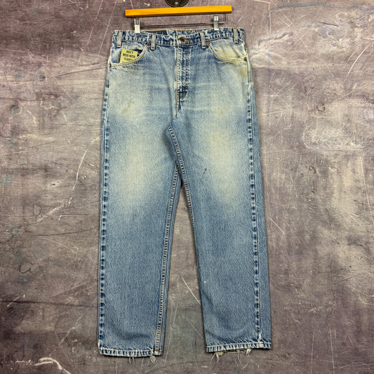 90s Light Wash Orange Tab Levi's 505 Denim Jeans 34x29 0650