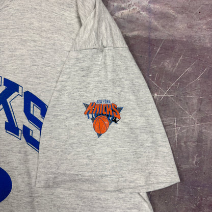 90s Light Grey New York Knicks XXL Graphic Shirt XL 2977
