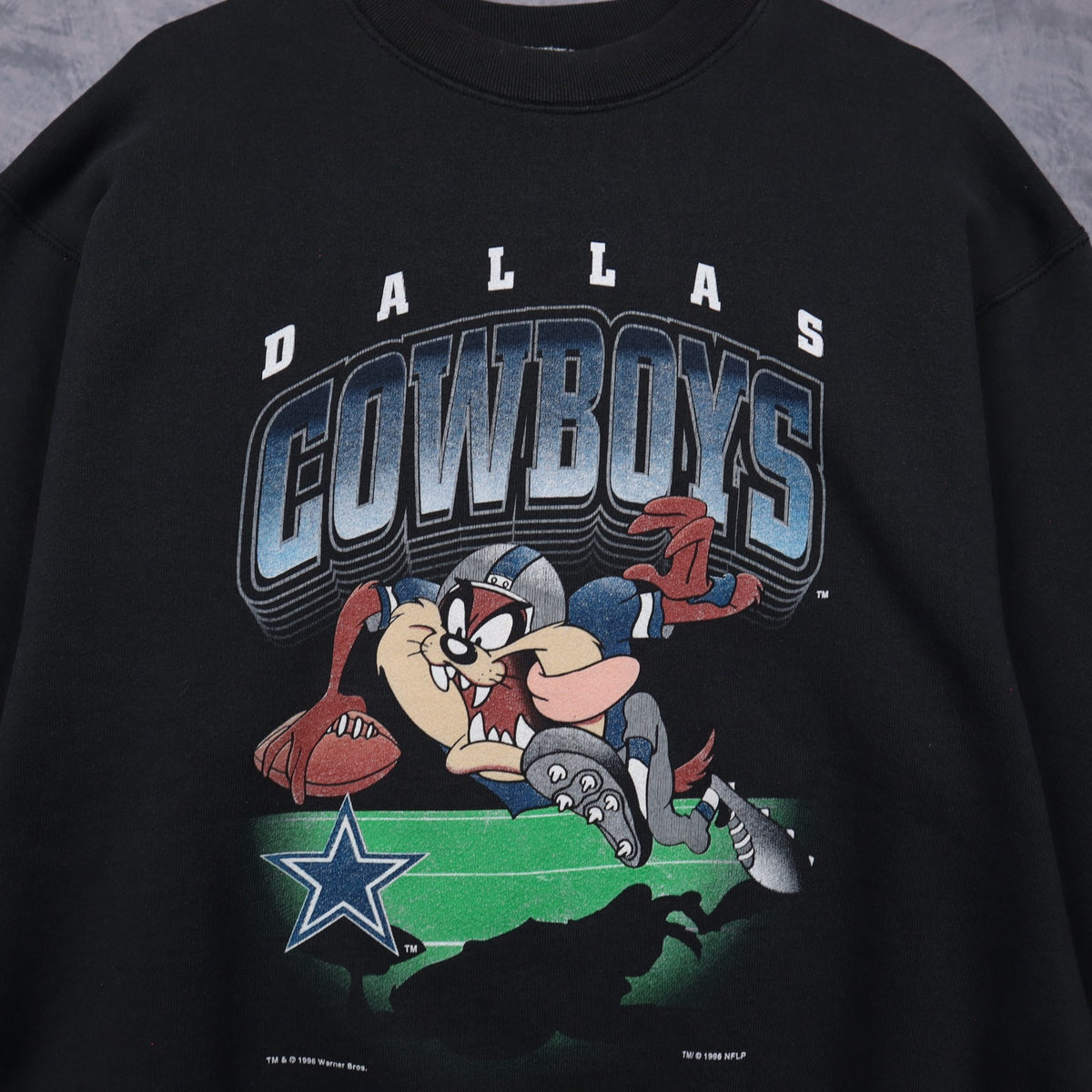 1996 Black Dallas Cowboys Taz Crewneck Sweatshirt 6780