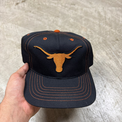 90s Black University of Texas Longhorns Plain Logo Annco Snapback Hat