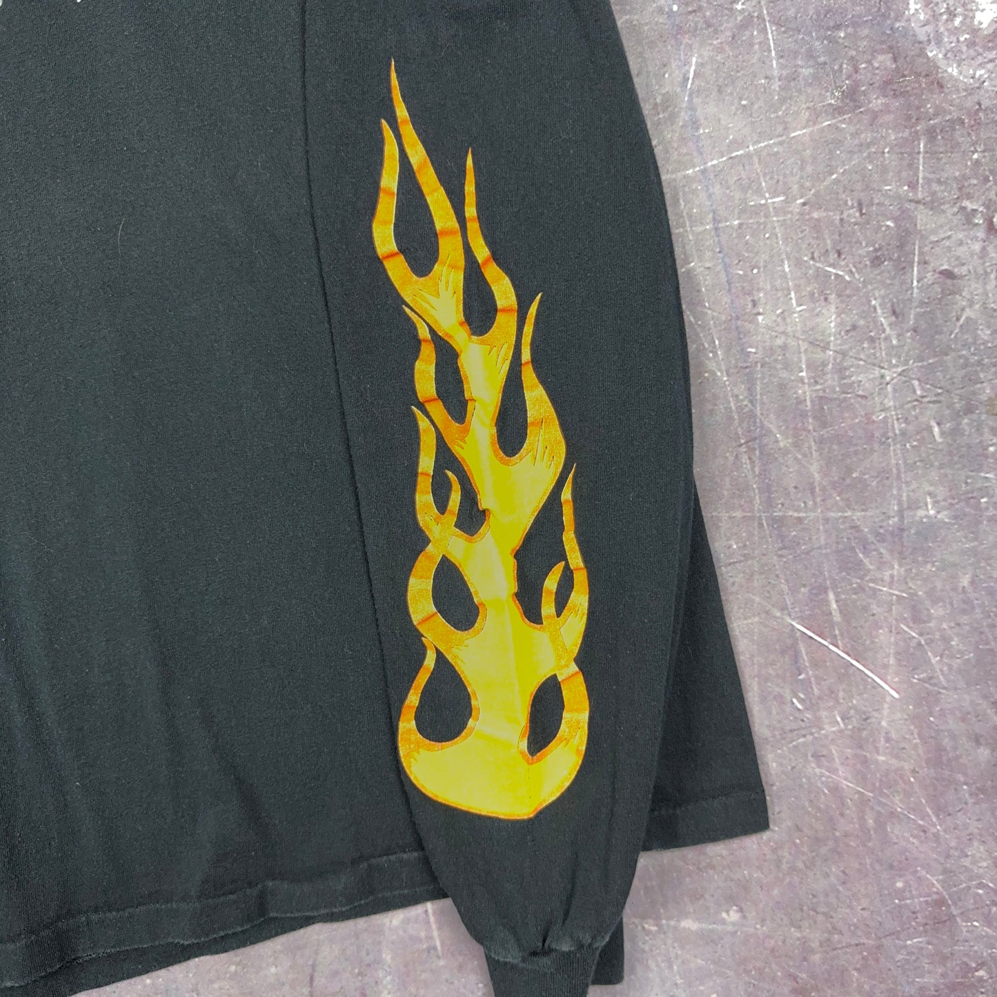 90s Black Motley Crue Flame Sleeve Spellout Graphic Shirt L 2895