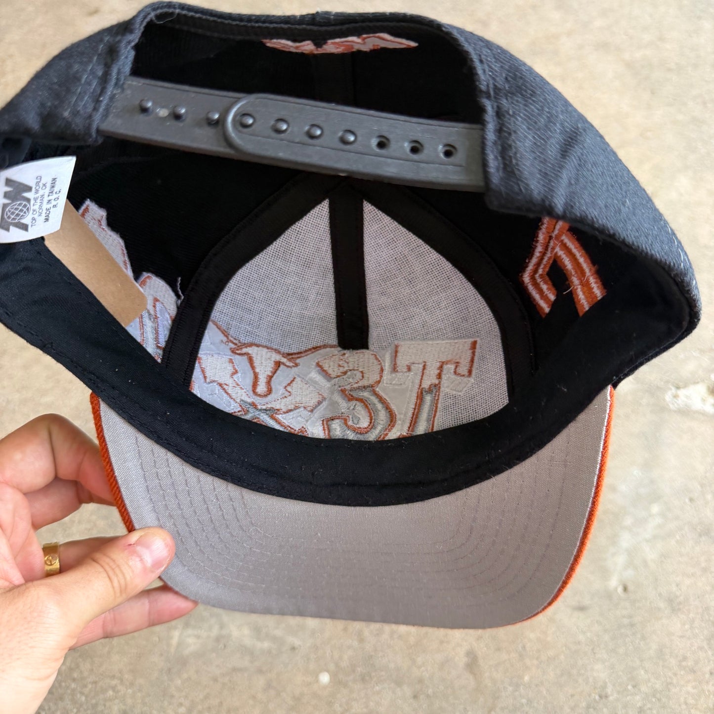 90s Black Texas Longhorns Graffiti Snapback Hat 5788